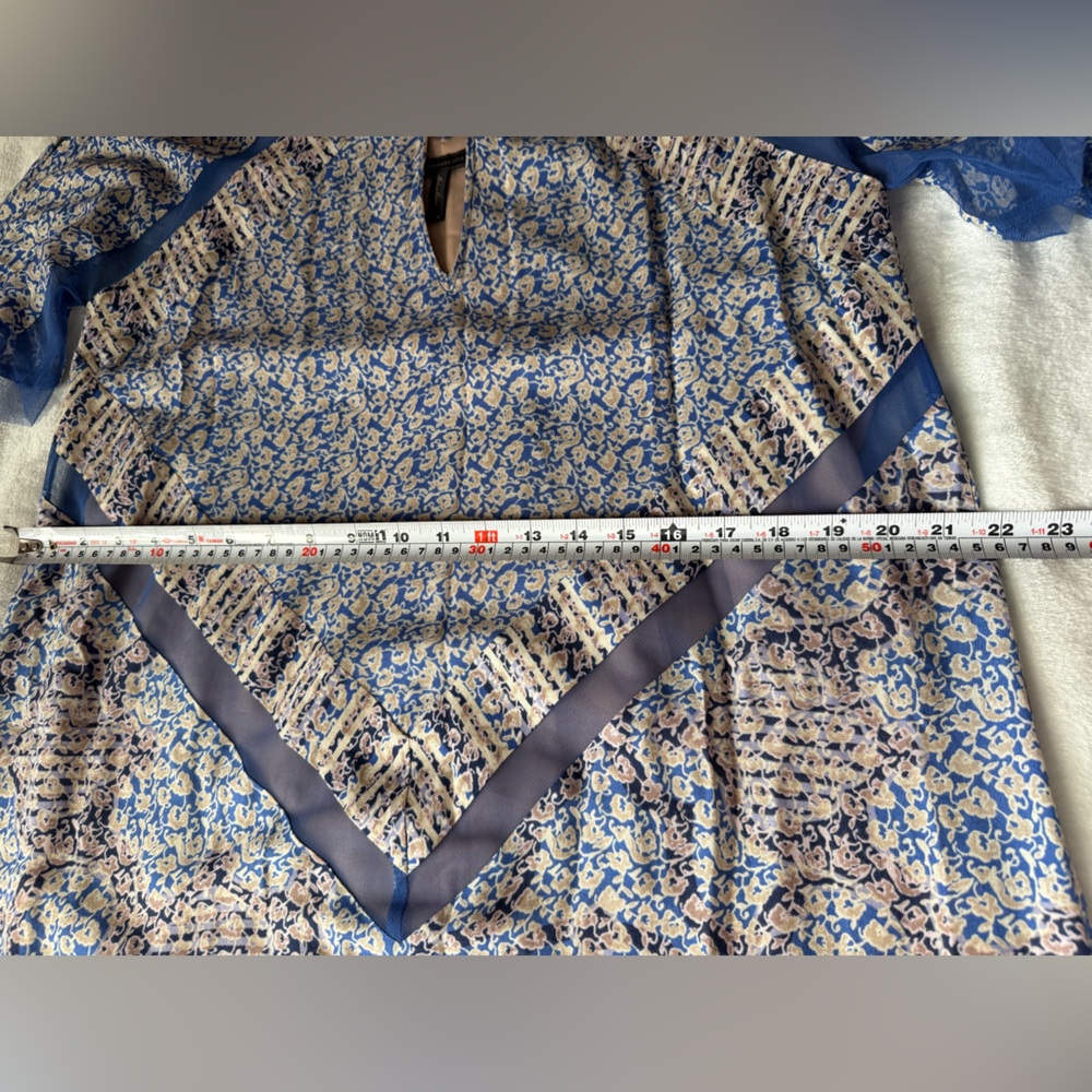 BCBGMAXAZRIA Bardot Printed Cape Sleeve Dress Boho Chiffon Resort - Picture 14 of 16